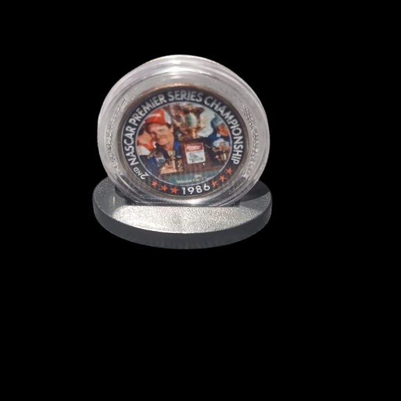 Source Unknown Colorized U.S. Coin Set - Picture 7 of 16